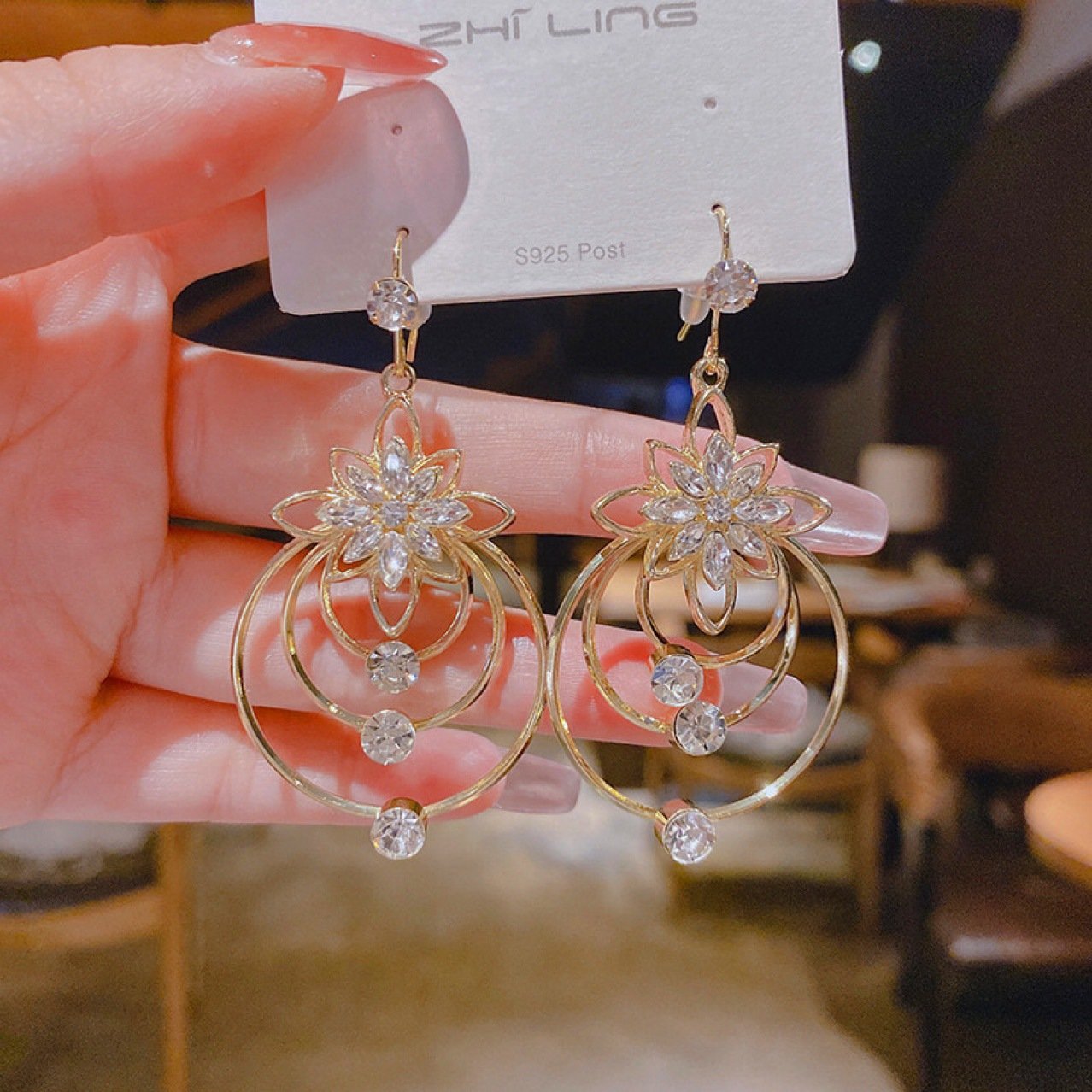🎁New Year Sale 49% OFF⏳Geometric Multi-Layered Round Flower Earrings