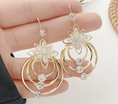 🎁New Year Sale 49% OFF⏳Geometric Multi-Layered Round Flower Earrings