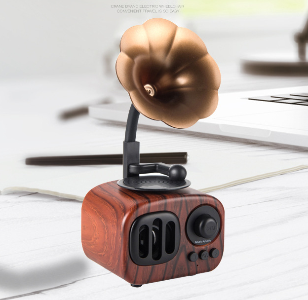 🎁Hot Sale 49% OFF⏳Vintage Wooden Gramophone Bluetooth Speaker