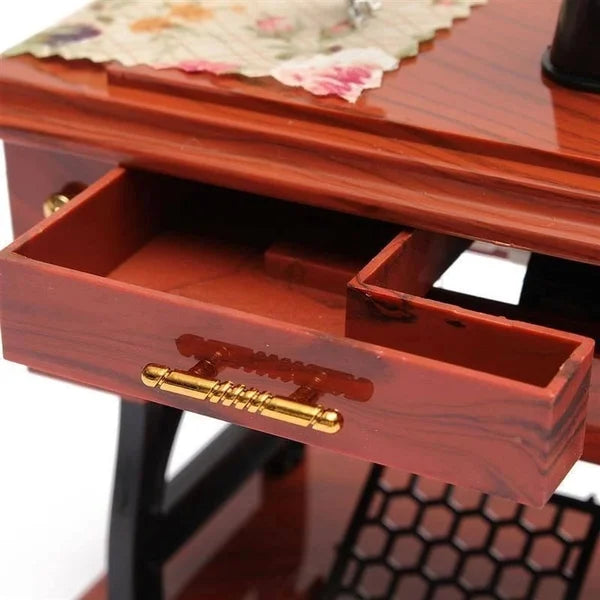✨ Wood Mini Sewing Machine Music Box – Handcrafted Retro Decor with Moving Parts & Nostalgic Melody