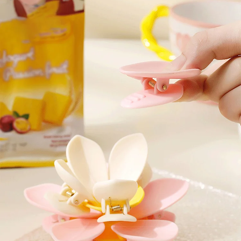 Lotus-Shaped Magnetic Food Clip & Fridge Magnet