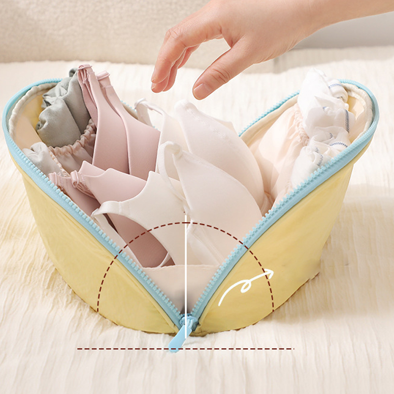 👙 Lingerie Travel Organizer – Neat, Protected & Space-Saving